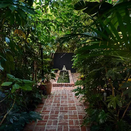 Chateau Marmont-2